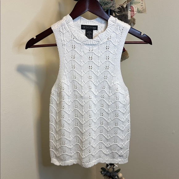 DESIGN 365 Knit Top - Picture 2 of 8